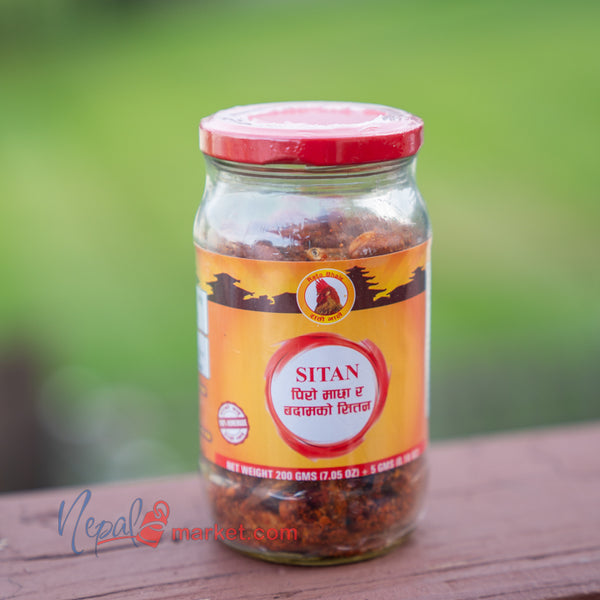 Sitan - Spicy Peanut and Garlic (पिरो बदामको र लसुनको सितन)